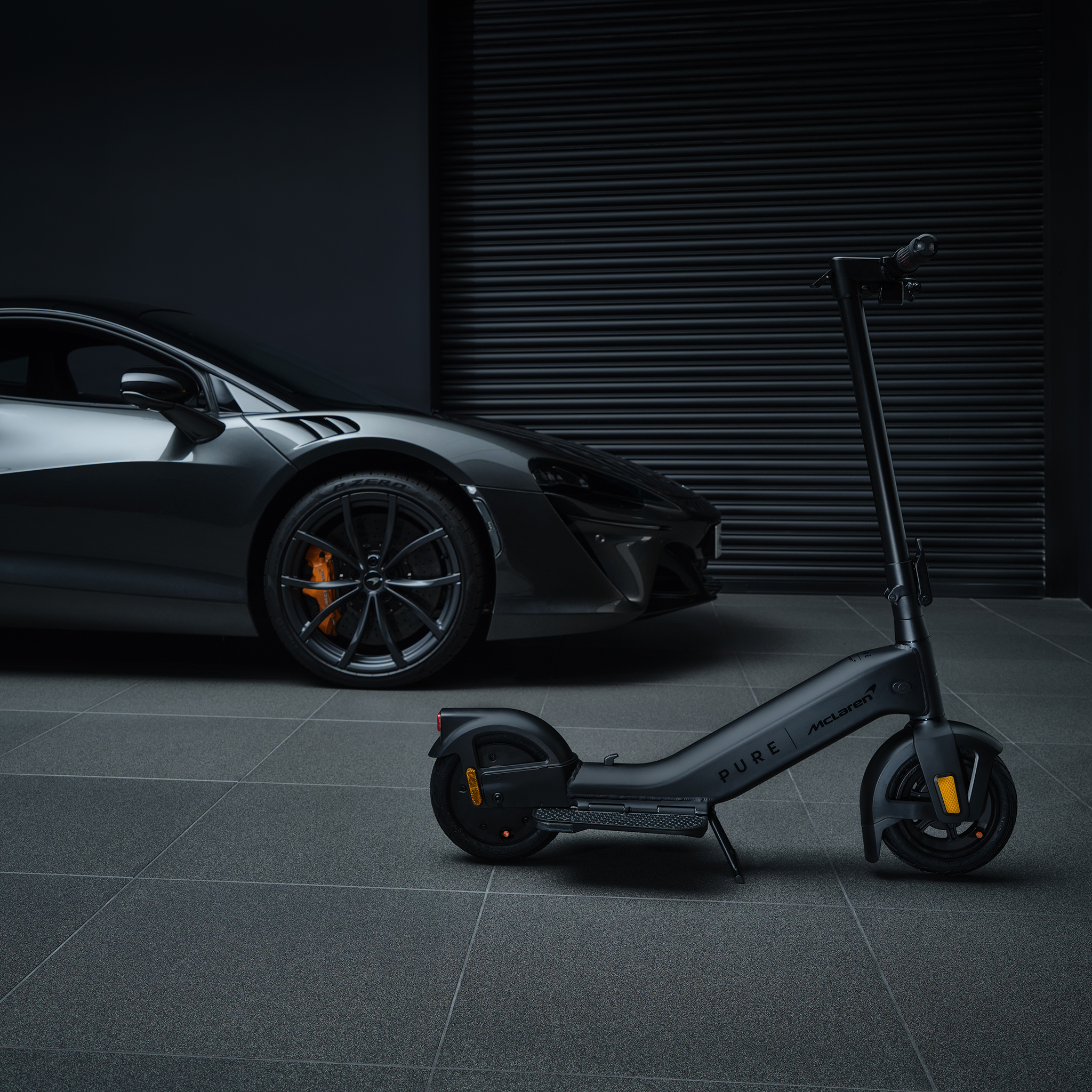 PURE McLaren Nero PURE McLaren Nero