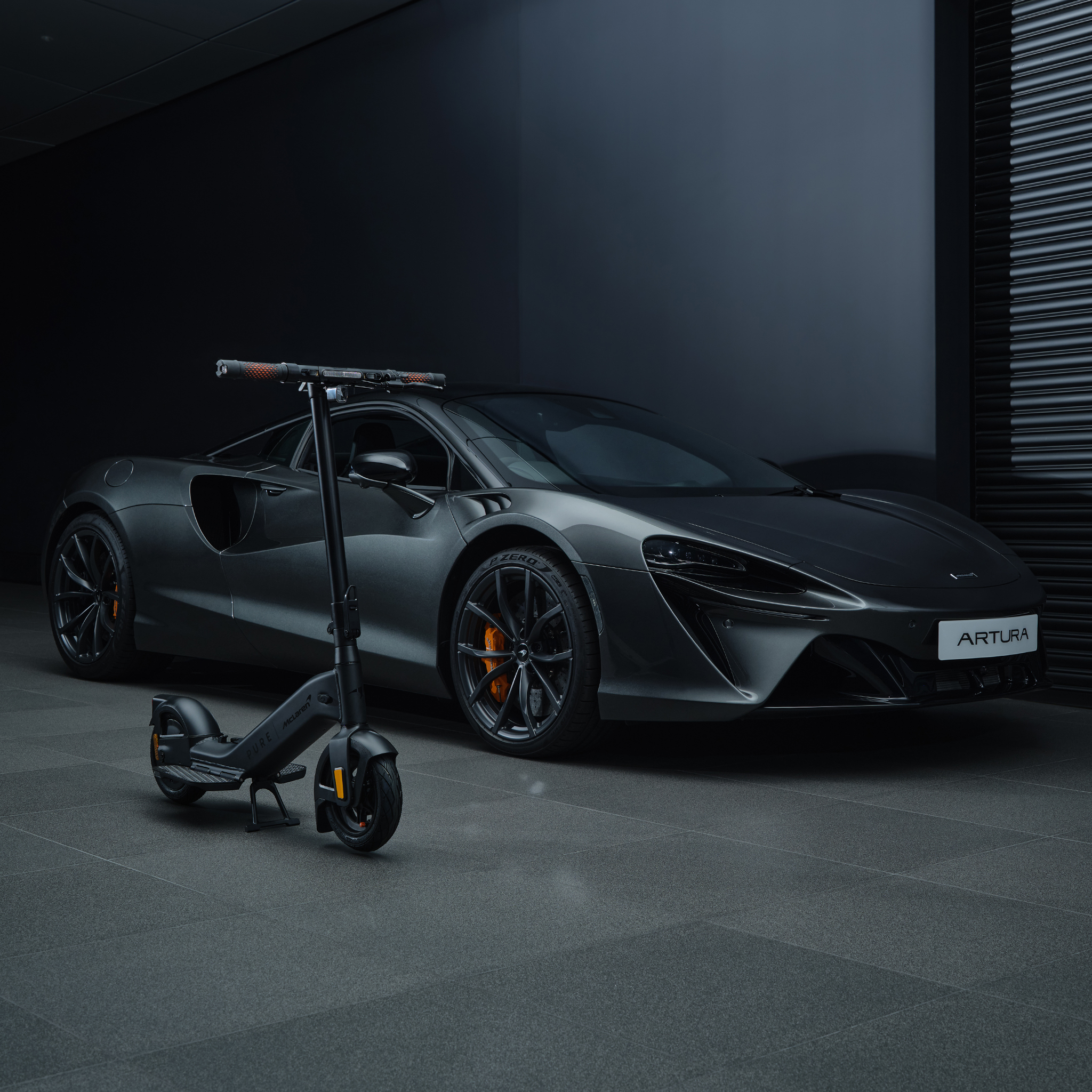 PURE McLaren Nero PURE McLaren Nero